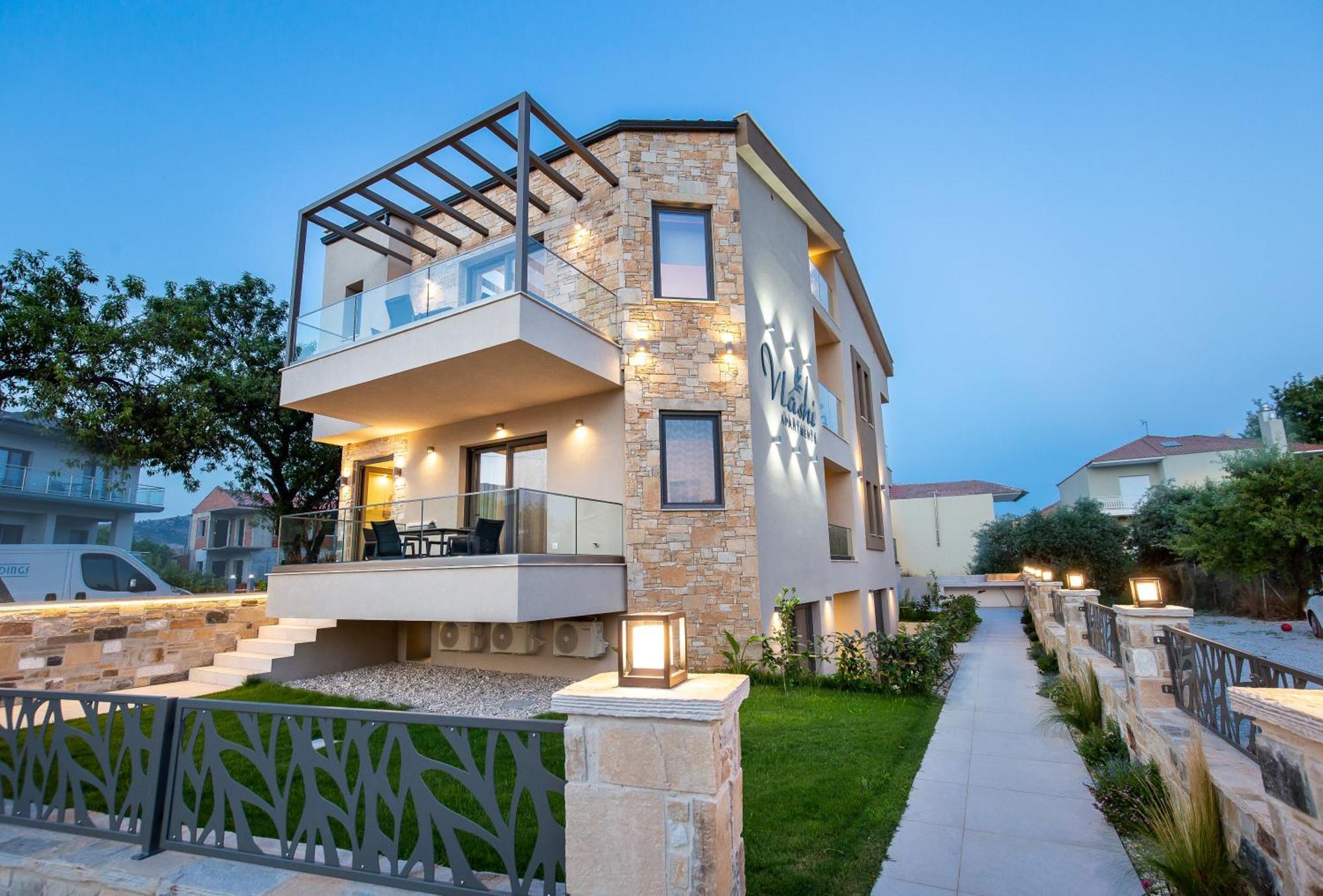 Vlashi Apartments 利迈纳里亚 外观 照片
