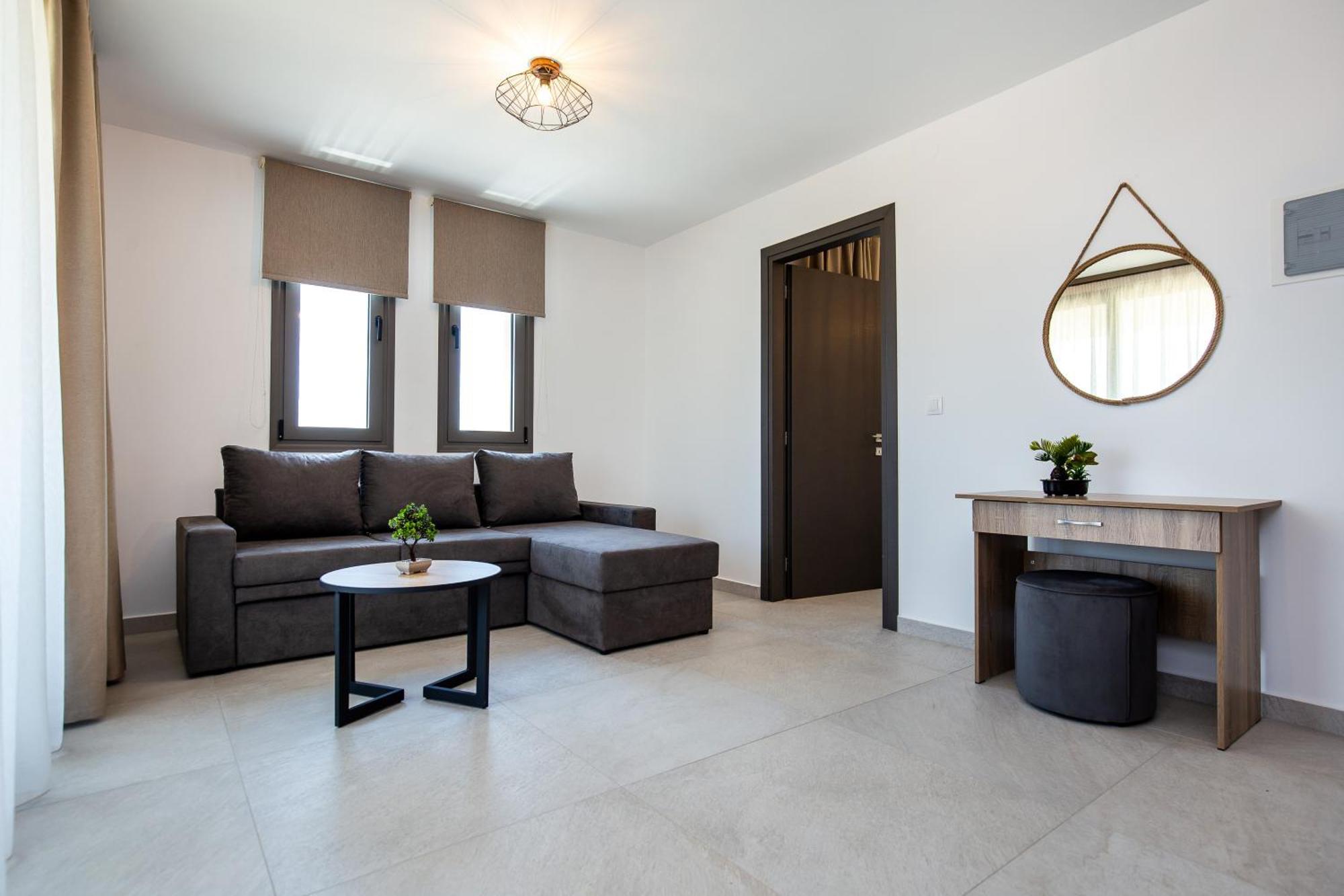 Vlashi Apartments 利迈纳里亚 外观 照片